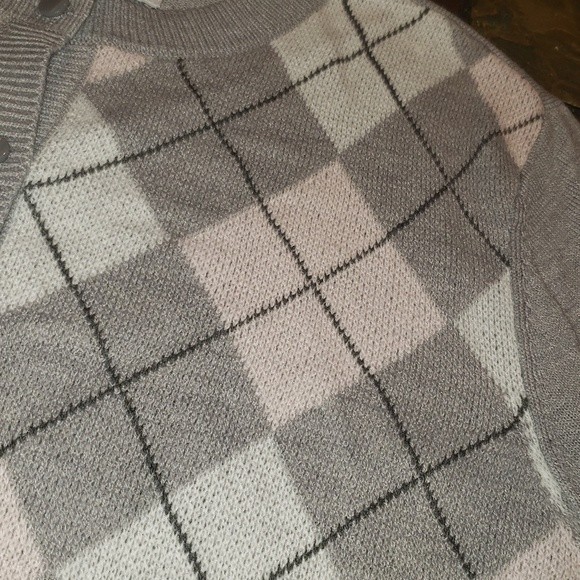 Croft&Barrow Checkered Button Up The Extra Cozy Cardigan - Picture 3 of 7